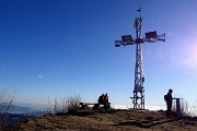 44 Alla grande croce del Podona (anticima, 1183 m)